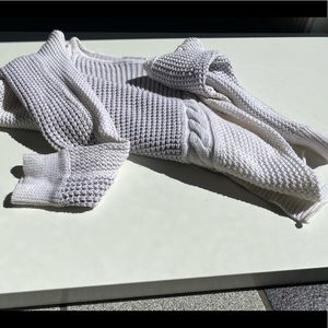 Small, Design History Gray Sweater, 55% cotton, excellent ribbing details